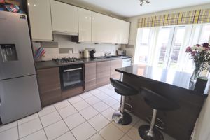 Kitchen- click for photo gallery